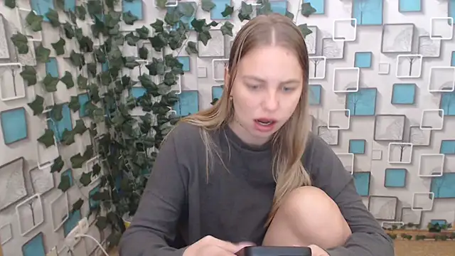 klerkarina online show from 09/25/25, 04:49