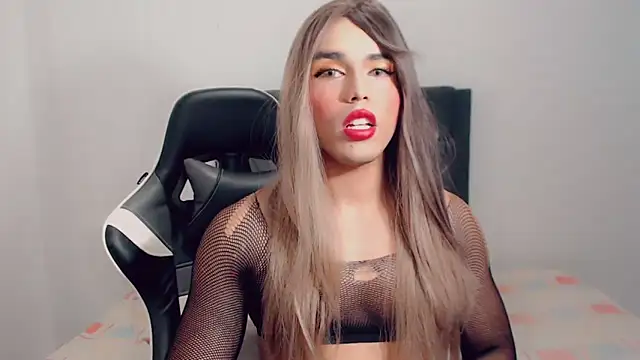 Snapshot of BIGCOCKMIA chatting on 12/05/24, 08:00 BIGCOCKMIA online show from 12/05/24, 08:00