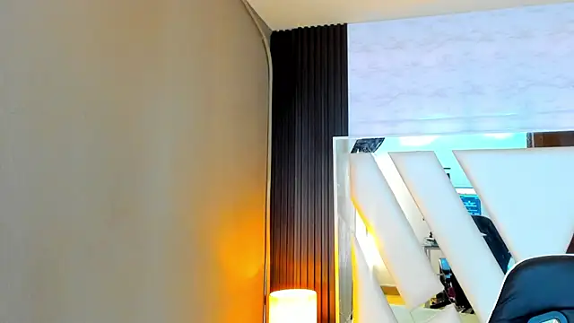 Linda4Petite online show from 11/04/25, 06:18