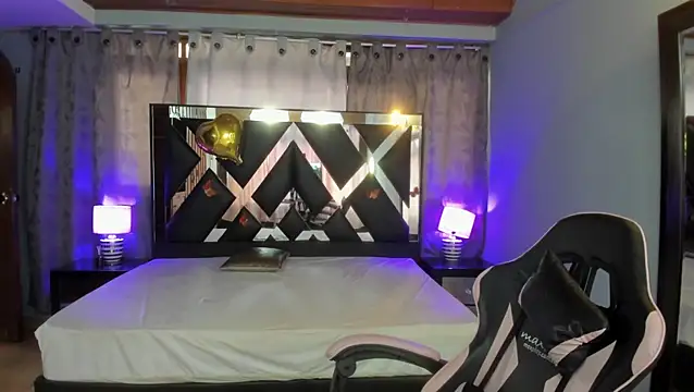 Linda4Petite online show from 06/09/26, 06:52