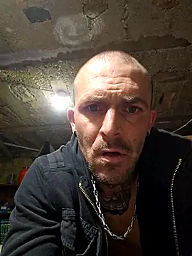 Afti2828 online show from 12/20/25, 07:21