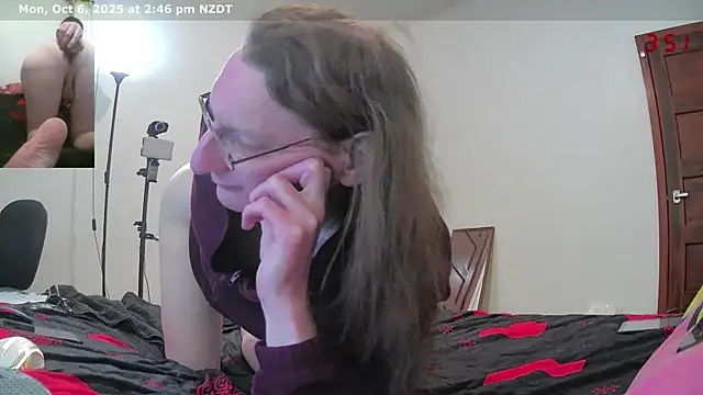 CDAdalyn online show from 10/06/25, 01:47