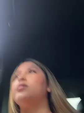 lunablossom  online show from 11/02/25, 08:44