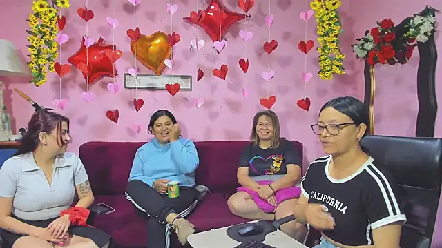 lesbiancuple online show from 02/07/26, 12:09