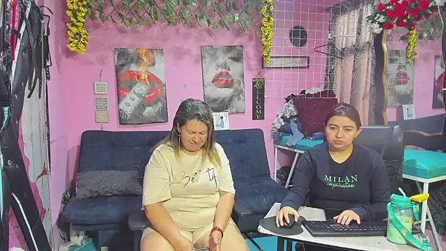 lesbiancuple online show from 05/28/26, 12:24
