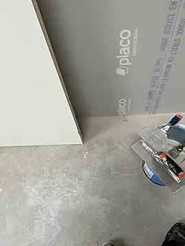 Snapshot of RenaudS-02 chatting on 12/05/24, 11:49 RenaudS-02 online show from 12/05/24, 11:49