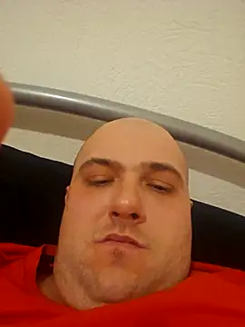 mario890605 online show from 12/16/25, 10:04