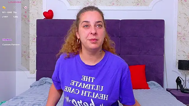 Snapshot of KarinaNoir chatting on 06/26/26, 03:55 KarinaNoir online show from 06/26/26, 03:55