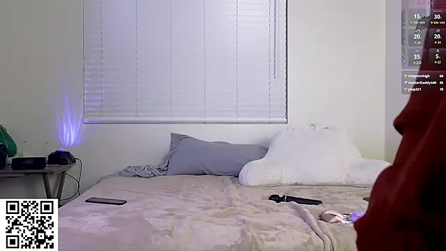 Snapshot of AriannaPena chatting on 01/29/25, 08:18 AriannaPena online show from 01/29/25, 08:18