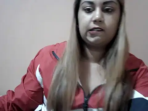 bellachow10 online show from 12/13/25, 07:53