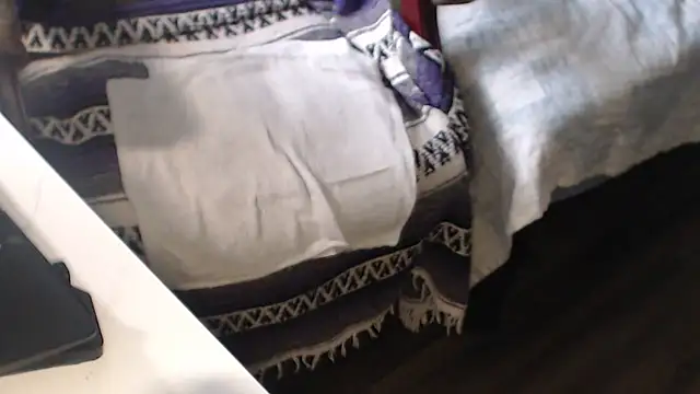 Snapshot of QueenDenizeAndTheCaptain chatting on 10/22/25, 06:51 QueenDenizeAndTheCaptain online show from 10/22/25, 06:51