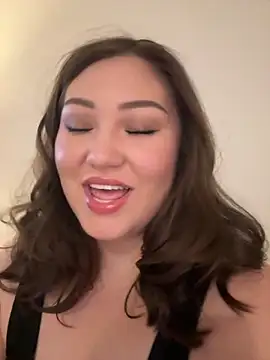 Snapshot of RosieDixx chatting on 10/30/25, 12:56 RosieDixx online show from 10/30/25, 12:56