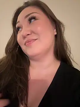 Snapshot of RosieDixx chatting on 11/07/25, 06:57 RosieDixx online show from 11/07/25, 06:57