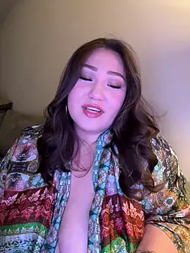 Snapshot of RosieDixx chatting on 12/21/25, 04:30 RosieDixx online show from 12/21/25, 04:30