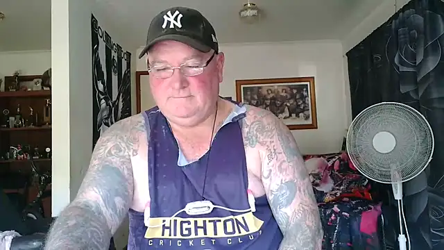 HOTANAL online show from 05/04/26, 03:24