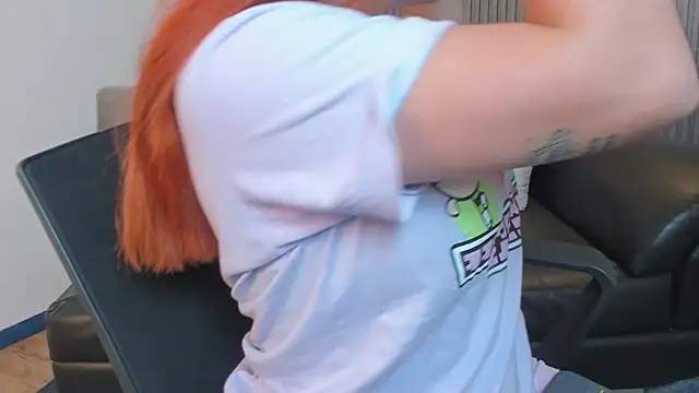 kimbrownn online show from 02/13/25, 02:09