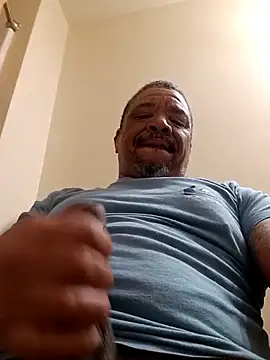 yellowwetfox online show from 04/07/26, 06:52