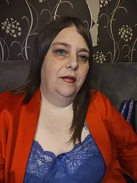 Snapshot of HouseWifeWhore_Milf chatting on 07/06/26, 12:51 HouseWifeWhore Milf online show from 07/06/26, 12:51