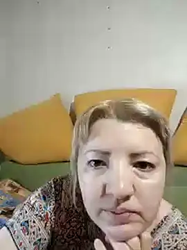 Snapshot of stefanyharper16 chatting on 11/04/25, 07:24 stefanyharper16 online show from 11/04/25, 07:24