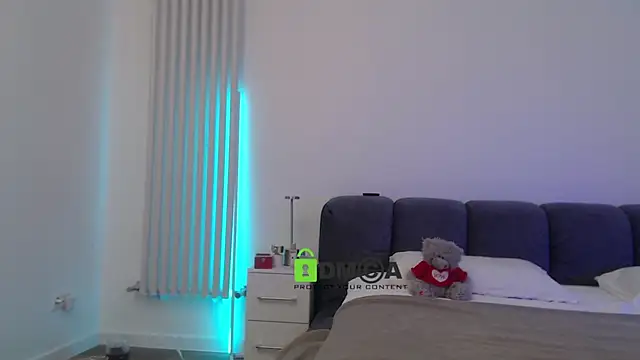 kissabellaa online show from 11/10/25, 08:30