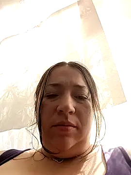 Snapshot of isabella_rossse chatting on 02/03/25, 01:19 isabella rossse online show from 02/03/25, 01:19