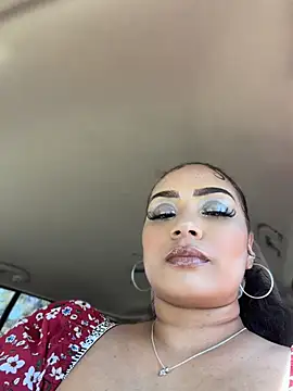 Snapshot of CarmelaAnthony chatting on 04/21/26, 05:50 CarmelaAnthony online show from 04/21/26, 05:50