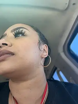 Snapshot of CarmelaAnthony chatting on 05/19/26, 08:48 CarmelaAnthony online show from 05/19/26, 08:48