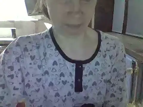 Snapshot of Moi_Lina chatting on 12/08/24, 06:28 Moi Lina online show from 12/08/24, 06:28