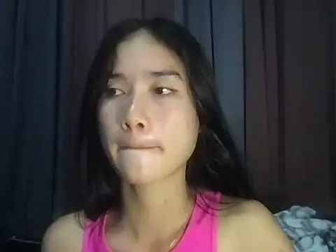 Snapshot of ShinningEthene chatting on 01/08/26, 08:27 ShinningEthene online show from 01/08/26, 08:27