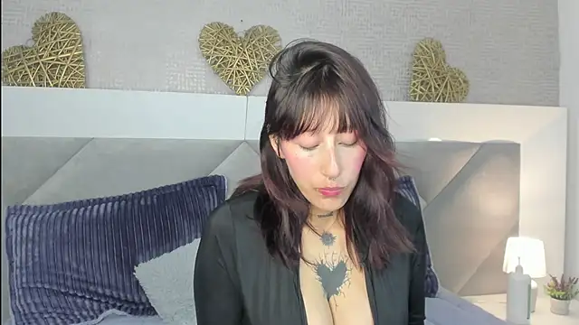 Mariana Joness online show from 03/05/26, 03:24