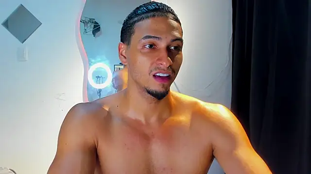 Snapshot of Kris_Khalifa69 chatting on 09/14/25, 03:05 Kris Khalifa69 online show from 09/14/25, 03:05