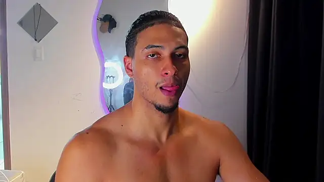 Snapshot of Kris_Khalifa69 chatting on 09/15/25, 08:09 Kris Khalifa69 online show from 09/15/25, 08:09