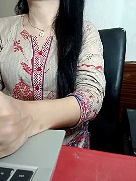 Chanchal--Navya online show from 04/25/26, 06:16
