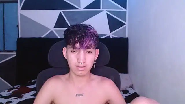 littlextreme online show from 12/21/24, 06:09