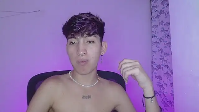 littlextreme online show from 02/15/25, 01:53