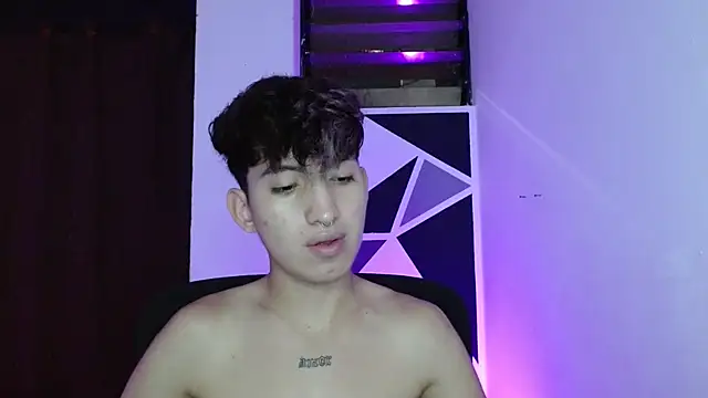 littlextreme online show from 03/16/25, 01:38