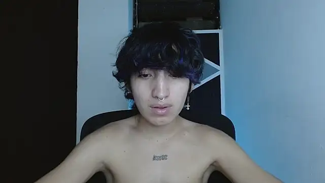 littlextreme online show from 02/19/26, 01:01