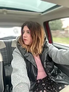 DaisyVibesss online show from 02/22/25, 01:35