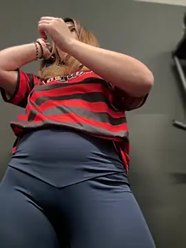 Snapshot of DaisyVibesss chatting on 03/15/25, 10:46 DaisyVibesss online show from 03/15/25, 10:46