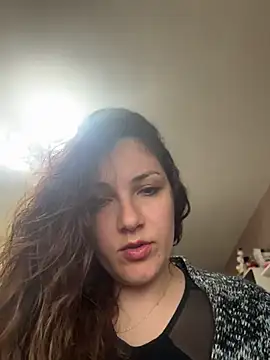 DaisyVibesss online show from 04/15/26, 09:16