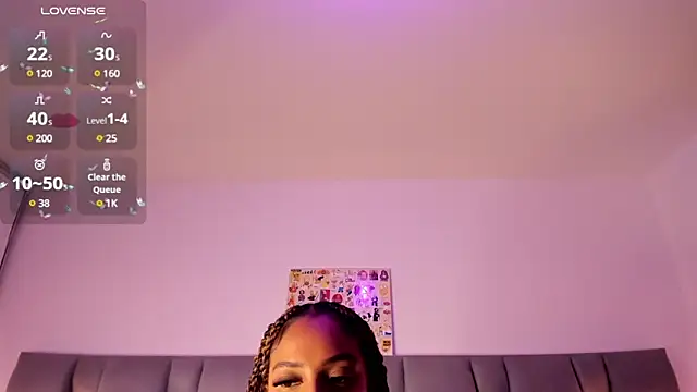 Snapshot of Nickytouse chatting on 01/11/25, 03:23 Nickytouse online show from 01/11/25, 03:23