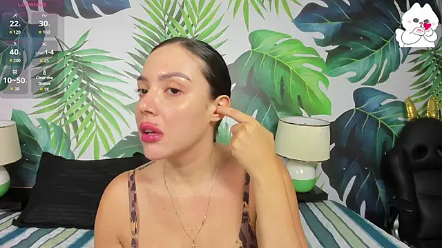 Snapshot of brianna_196 chatting on 11/13/25, 07:46 brianna 196 online show from 11/13/25, 07:46