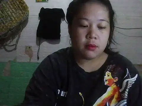 hotsexylyn online show from 12/18/25, 03:45