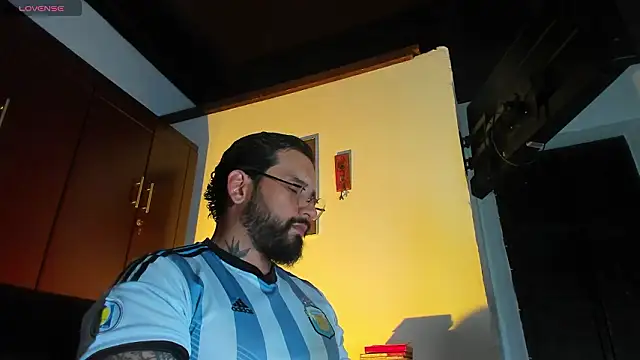 CamiloGray  online show from 02/19/26, 02:46