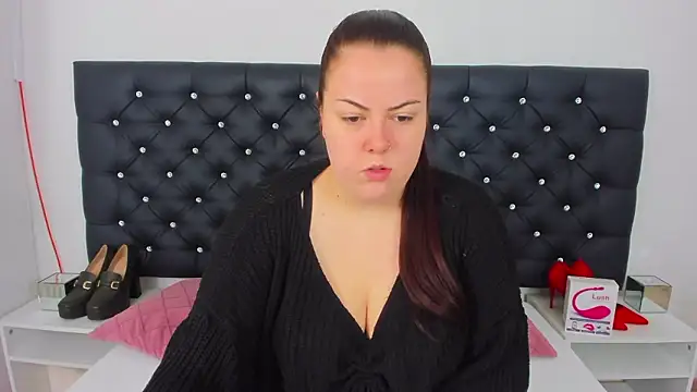 EvaLick online show from 12/04/24, 05:16