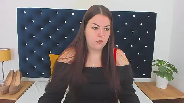 EvaLick online show from 02/11/25, 06:30