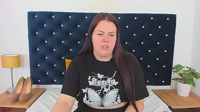 EvaLick online show from 02/28/25, 08:53