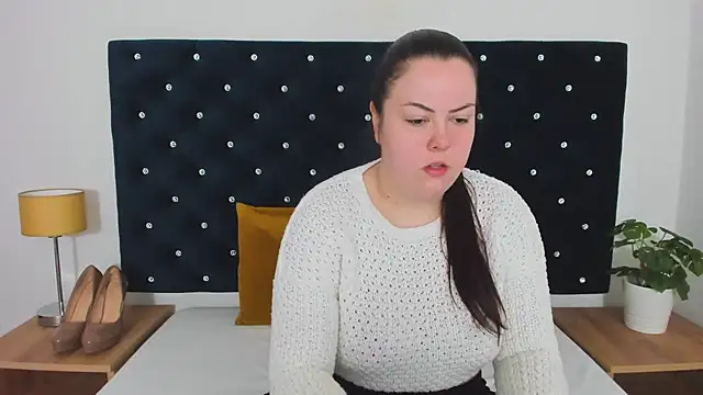 EvaLick online show from 03/18/25, 05:52