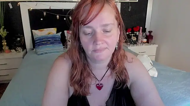 Snapshot of SinFulTitsDD chatting on 01/31/25, 09:48 SinFulTitsDD online show from 01/31/25, 09:48