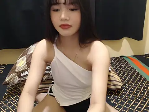 x brittany x online show from 12/01/25, 03:06